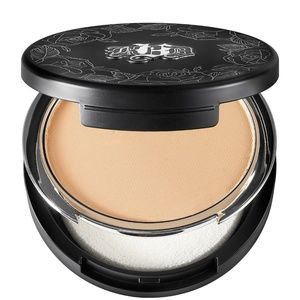 Kat Von D Lock It Powder Foundation (Med 52)
